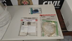 Polícia Civil prende mulher suspeita de furtos e estelionatos contra famílias em Governador Valadares