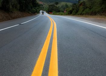 Nova 381 realiza obras e manutenção na BR-381 entre Caeté e Governador Valadares