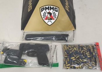 Homem é preso após tentar esconder arma em lixeira de posto de combustível em Valadares