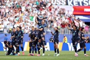 Paraguai elimina Alemanha nos pênaltis e avança às oitavas da Copa do Mundo