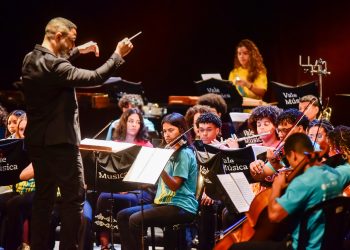 Orquestra Jovem Vale Música apresenta em Valadares o espetáculo “Arraiá Sinfônico”