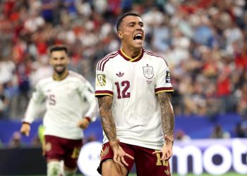 Com invencibilidade recorde, Espanha vai à final da Copa após 16 anos