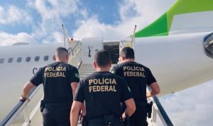 Condenado por roubo em Fernandes Tourinho, brasileiro é extraditado de Portugal e preso pela PF