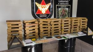 Polícia Militar apreende 167 barras de maconha durante operação no bairro JK III