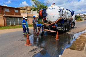 Águas de Valadares reforça ações de manutenção e reduz ocorrências de extravasamento de esgoto em nove bairros