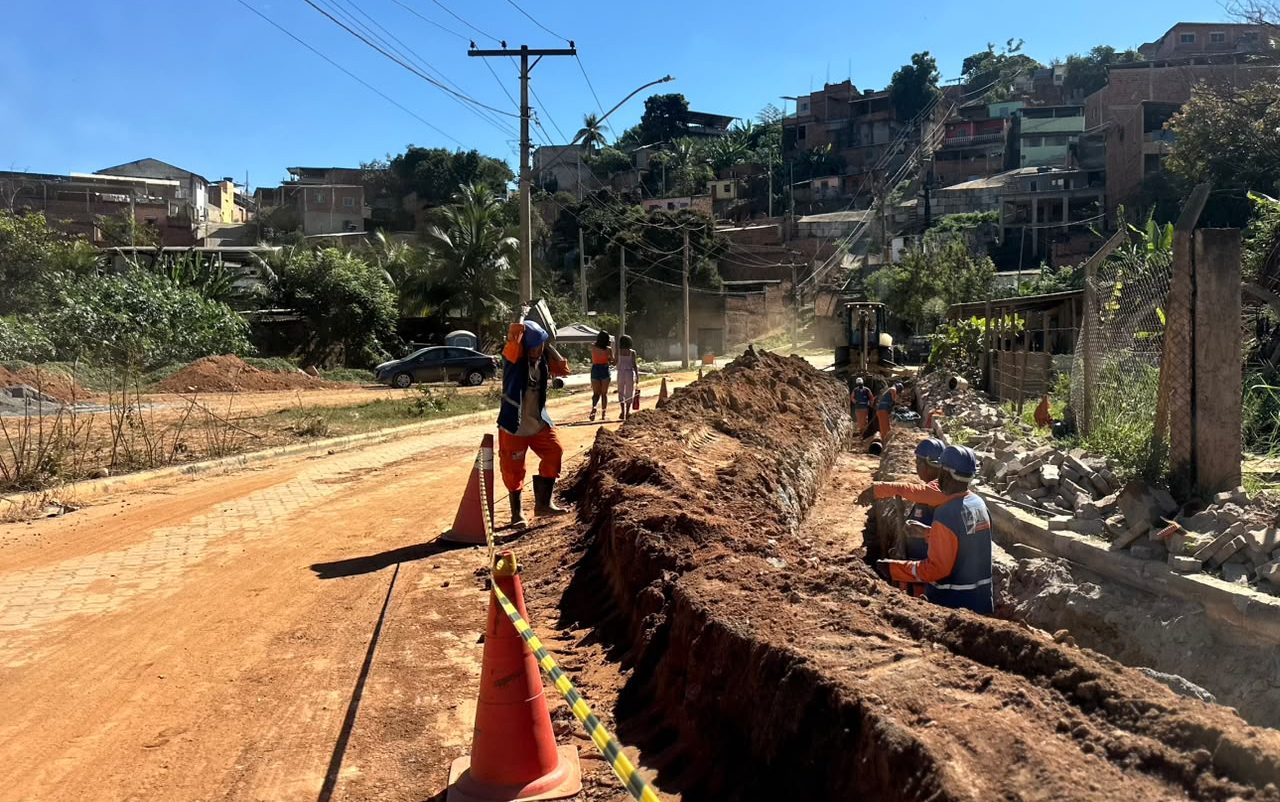 Águas de Valadares avança com obras para melhorar abastecimento no Turmalina e Jardim do Trevo