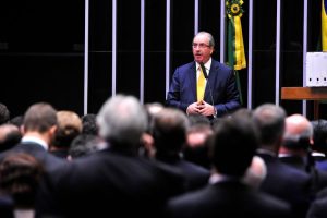 Eduardo Cunha é alvo de apuração sobre possíveis irregularidades em emendas parlamentares que incluem Governador Valadares