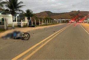 Dois homens morrem em acidente envolvendo duas motos na MG-417 em Mendes Pimentel