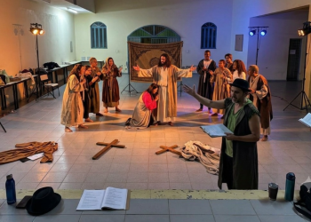 Santana do Paraíso recebe Festival de Teatro Sacro com oficinas gratuitas