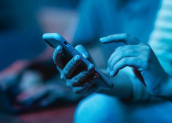 SEM COMPARAÇÃO: O perigo de medir a vida pela régua dos outros