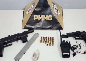 Jovem de 18 anos é preso com submetralhadora artesanal e munições no bairro Santa Paula
