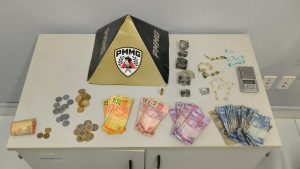 Ação da PM termina com apreensão de adolescente e drogas em Mathias Lobato