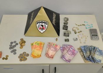 Ação da PM termina com apreensão de adolescente e drogas em Mathias Lobato