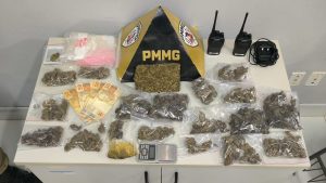 PM prende dois homens e apreende drogas durante operação nos bairros São Geraldo e Nova Vila Bretas