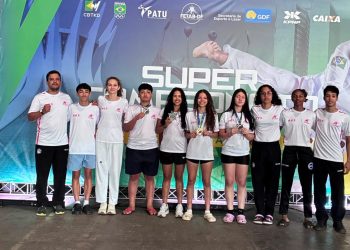 Atletas de Valadares e Engenheiro Caldas conquistam quatro medalhas no Supercampeonato Brasileiro de Taekwondo em Brasília