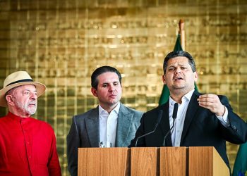 Alcolumbre define prioridades do Congresso em reunião com Lula e Motta