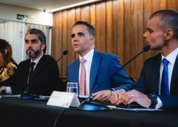 Presidente da OAB-MG debate transformações nas relações de trabalho em palestra na Fecomércio MG