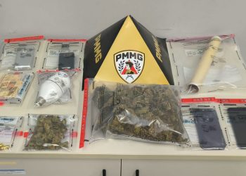 Fuga de moto termina com dois presos, drogas e munições apreendidas em Valadares
