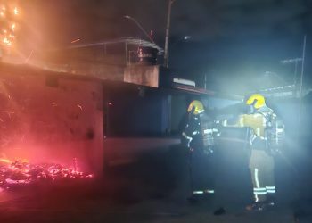 Novo incêndio em Ecoponto no bairro Santos Dumont levanta suspeita de ação criminosa