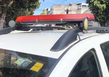 Mulher denuncia agressão e ameaça com faca e companheiro é preso no bairro Jardim Atalaia