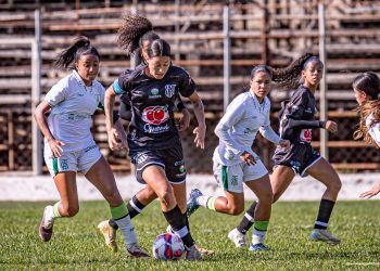 Democrata é goleado pelo América na estreia do Campeonato Mineiro Feminino