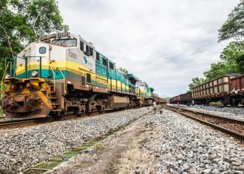 Vale promove ações de segurança ferroviária em Valadares e outras cidades da região