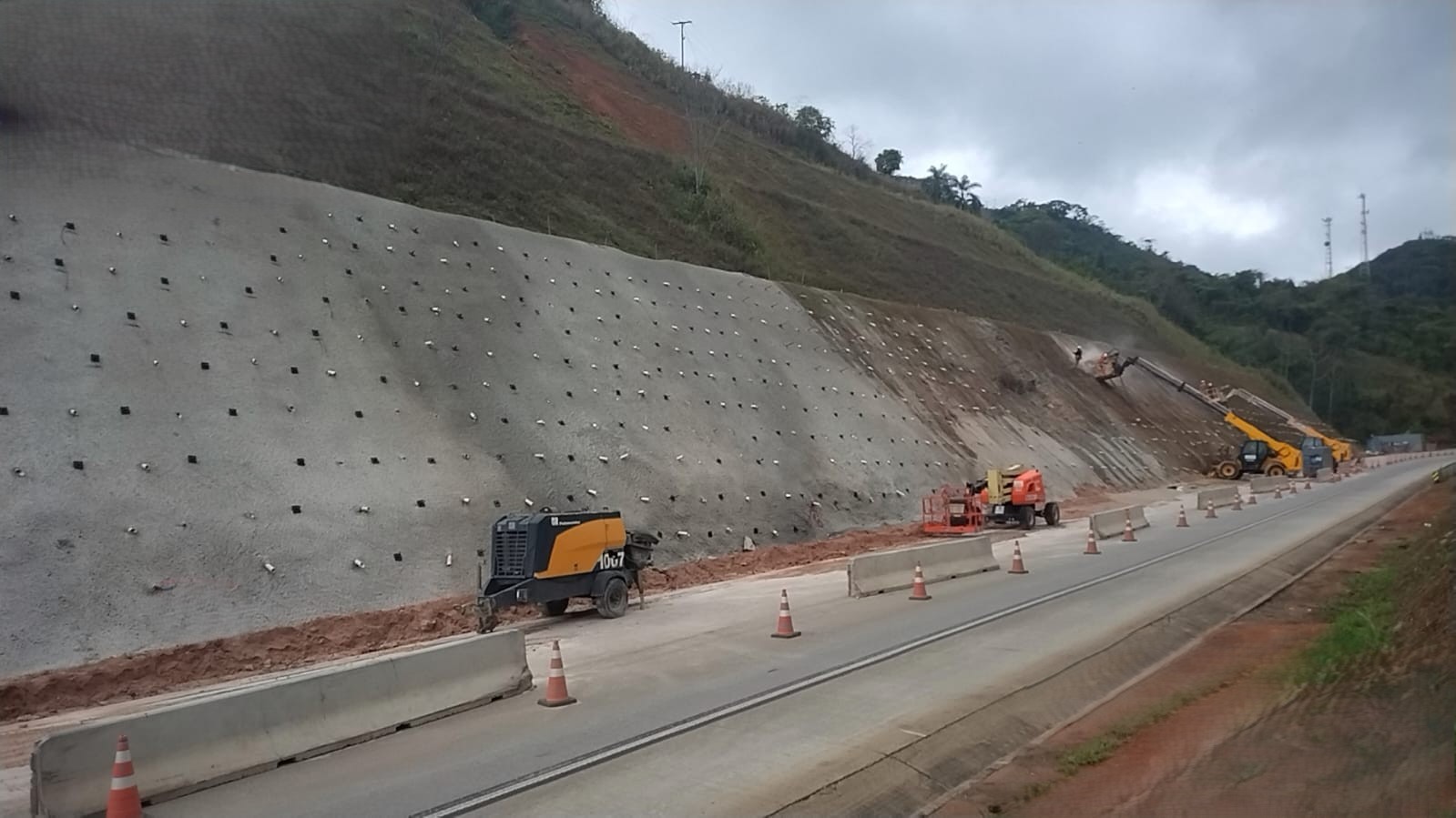 Nova 381 intensifica serviços em trechos da BR-381 entre Valadares e Caeté