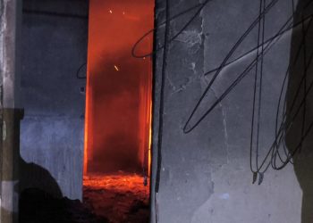 Incêndio destrói residência de vítima de homicídio no bairro Turmalina