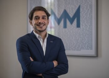 Lucas Vieira integra comissão de transição do Governo de Minas e representa os 853 municípios mineiros